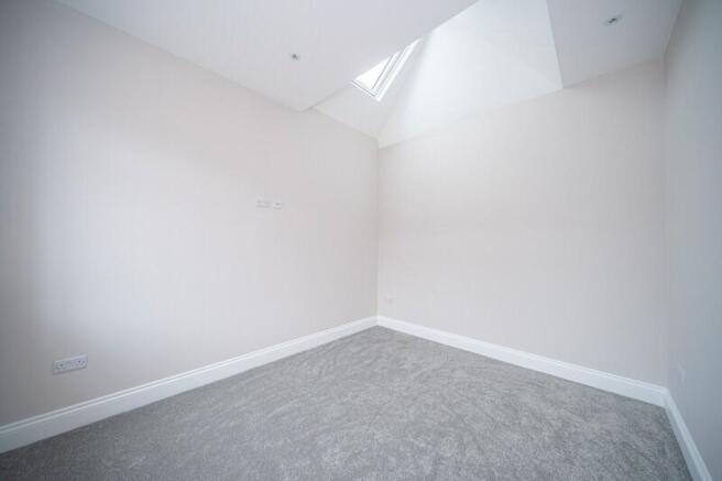 4 bed Detached for sale Image 12