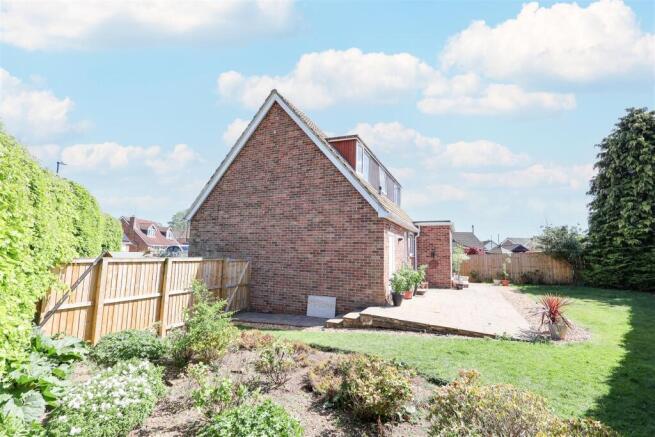 3 bed Detached for sale Image 6