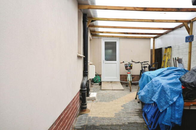 Photo 21