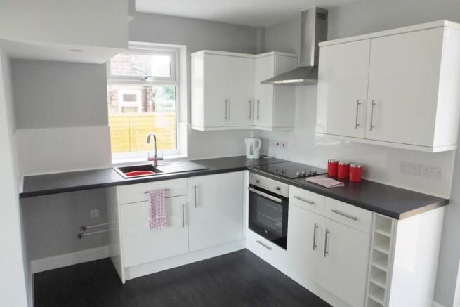 kitchen/dining room