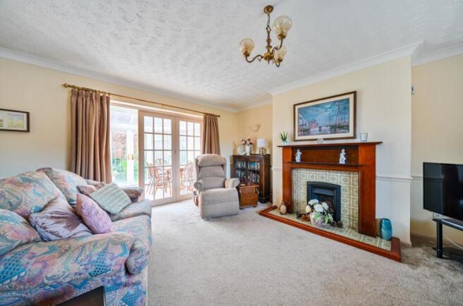 1416014-10-6993533d003a3-ARW-1