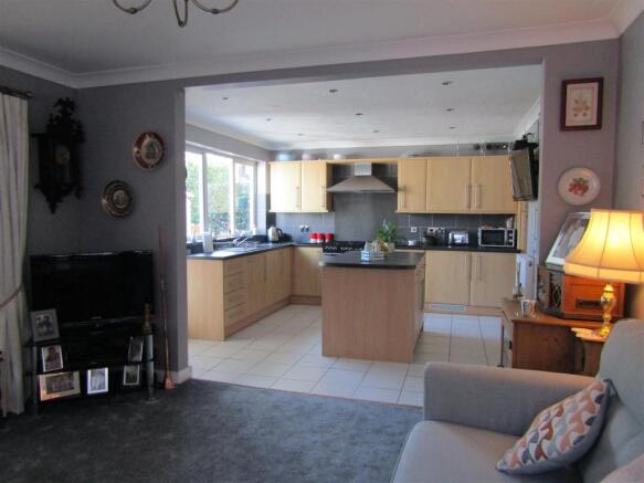 Open Plan Kitchen