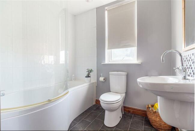 Bathroom-1.jpg