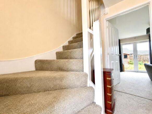 2 bed Semi-Detached for sale Image 9