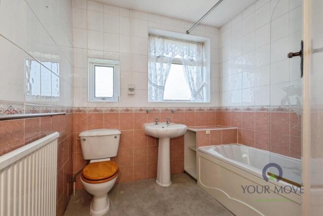 3 bed Semi-Detached for sale Image 10