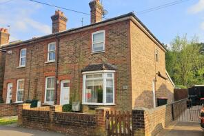 68, Albany Road, West Green, Crawley RH11 7BZ