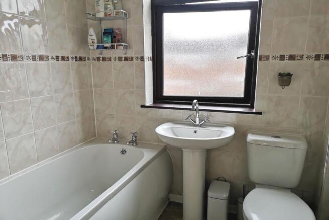 Bathroom / Wc