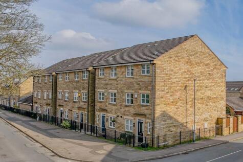 Plover Road, Lindley