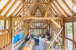 Lealands Barn, Station Road, Tunbridge Wells TN3 9NB