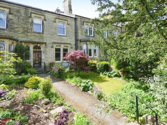4 bed Terraced for sale Image 4