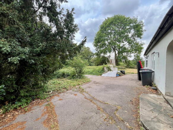 Watling Street, Radlett, WD7 7LG photo 3