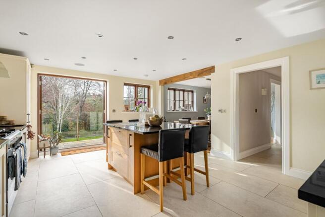 Kitchen/Breakfast