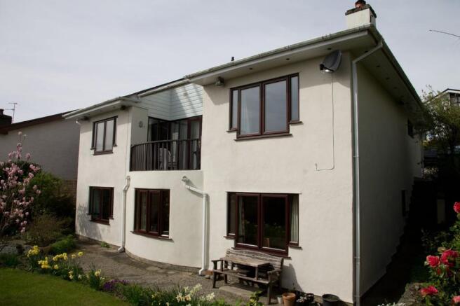 Rear Aspect