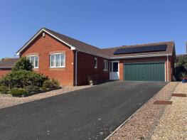 15, Gainsborough Drive, Bideford EX39 1XQ