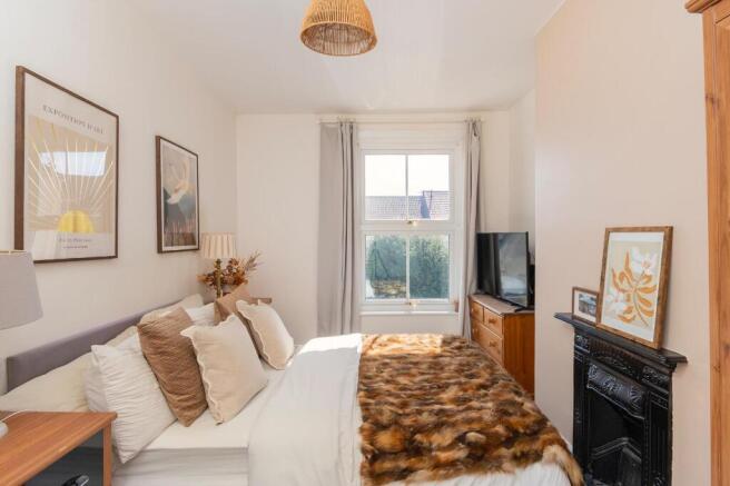 4D4RHD - Bedroom F.jpg