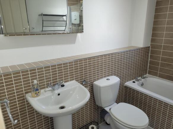 Photo 13