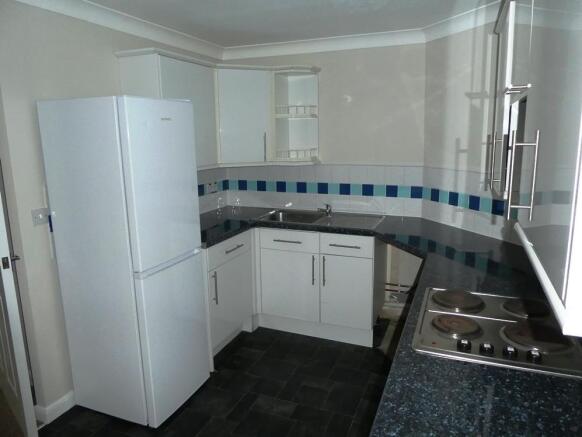 Kitchen - New.JPG