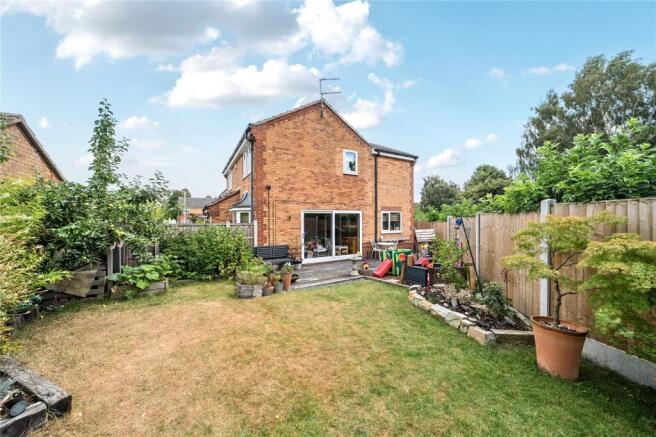 4 bed Detached for sale Image 8
