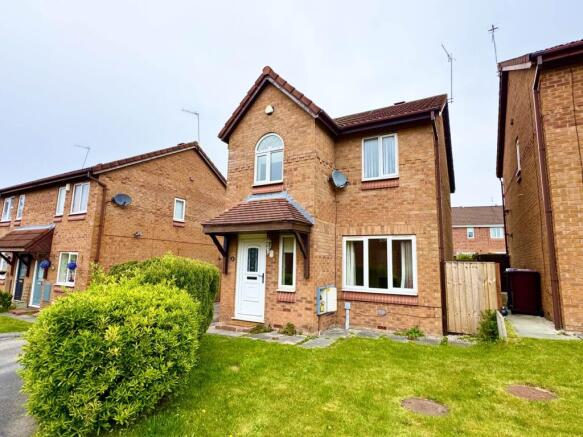 3-bed detached on Henrietta Grove, Prescot, £225,000