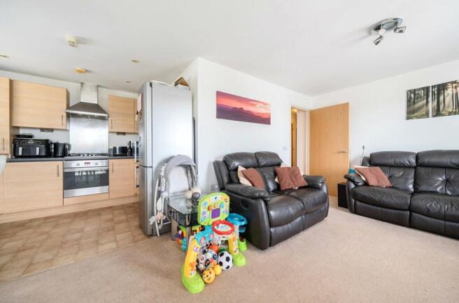 Living / Kitchen