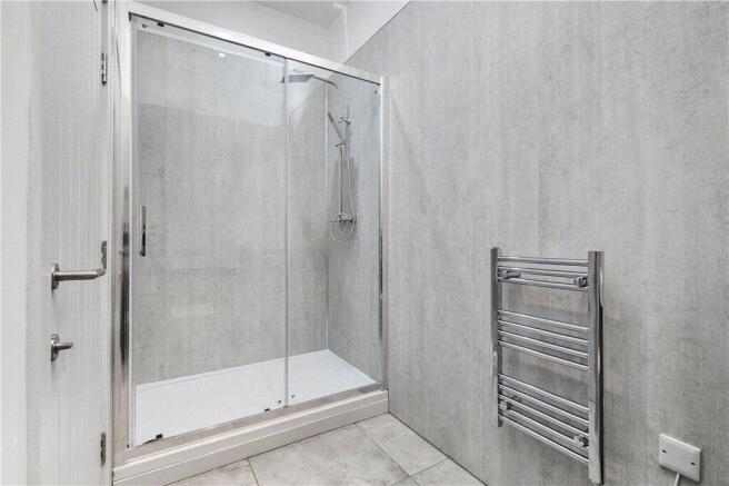 1 bed Apartment to rent Image 4