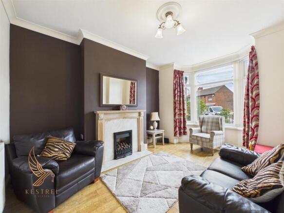 3 bed Terraced for sale Image 11