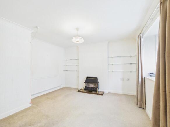 2 bed Flat for sale Image 8