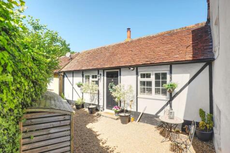 Cambridge Road, Thundridge, SG12