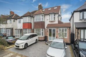 23, Burleigh Gardens, Southgate, London N14 5AH