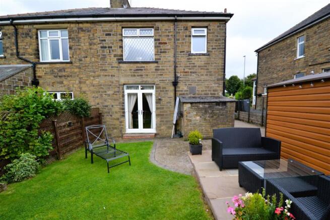 3 bed Semi-Detached for sale Image 4