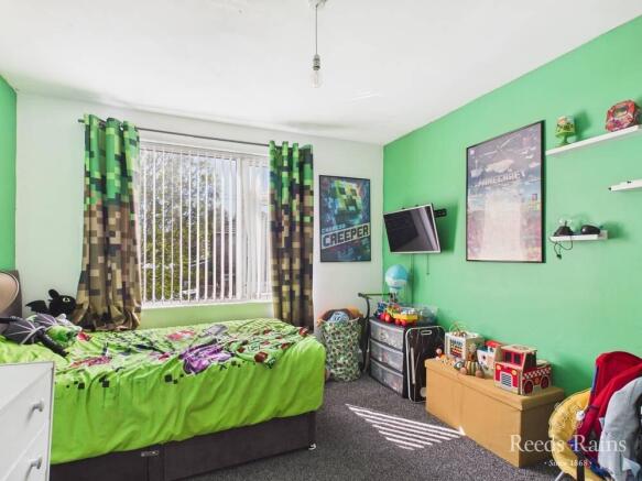 3 bed Terraced for sale Image 9