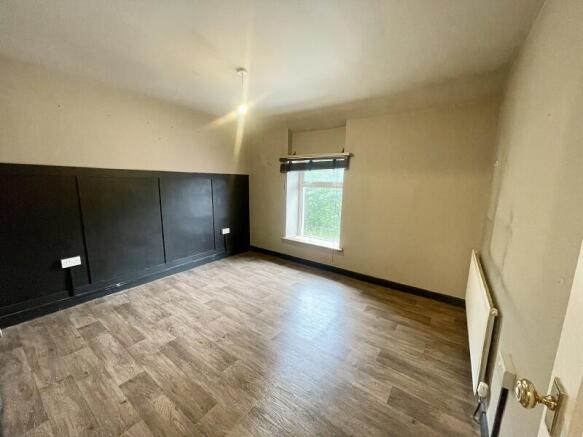 2623-PRA11020-10-raw