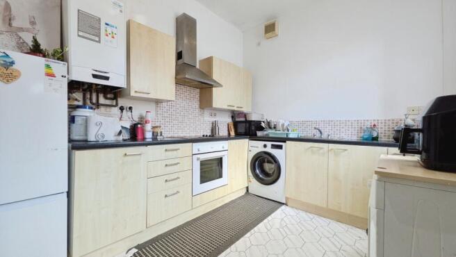 2 bed Terraced for sale Image 4