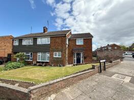2, Dalby Close, Luton LU4 0XF
