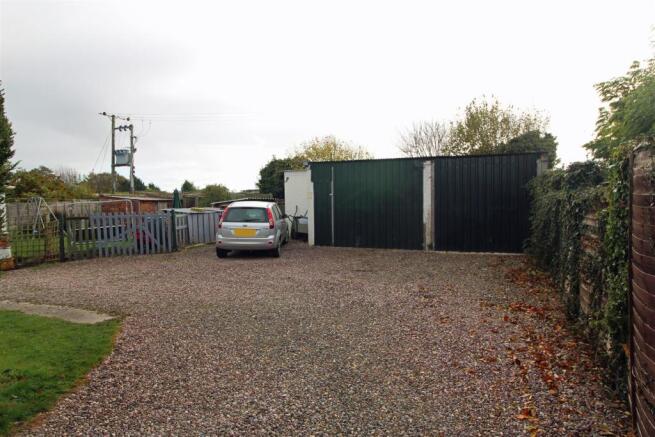 GARAGES.jpg