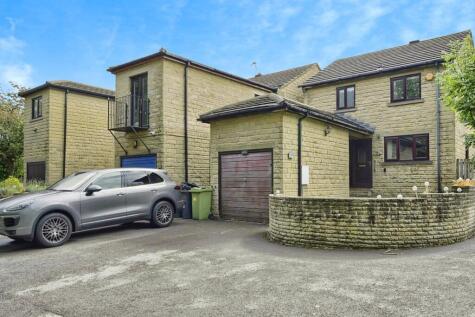 Croft Gardens, Birkby, Huddersfield, West Yorkshire, HD2