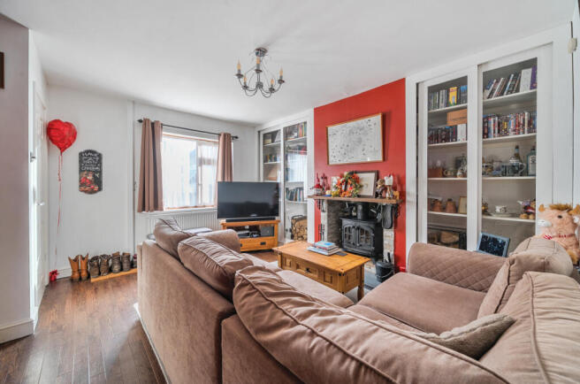 1395701-16-696775...