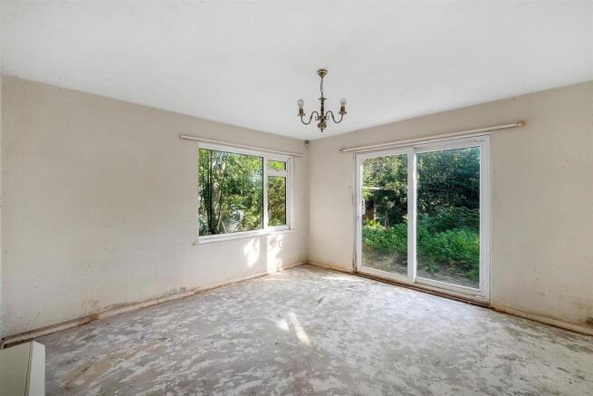 Dining Room.jpg