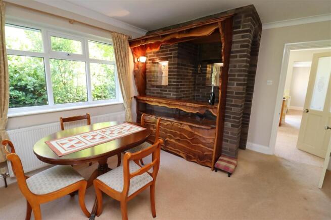3 bed Detached for sale Image 7