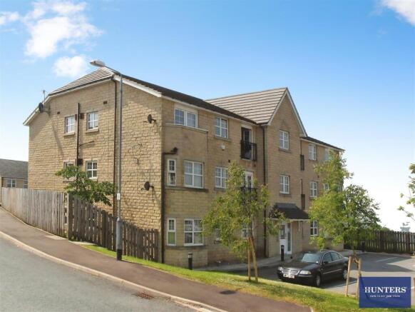 2 bed Apartment for sale in southowram