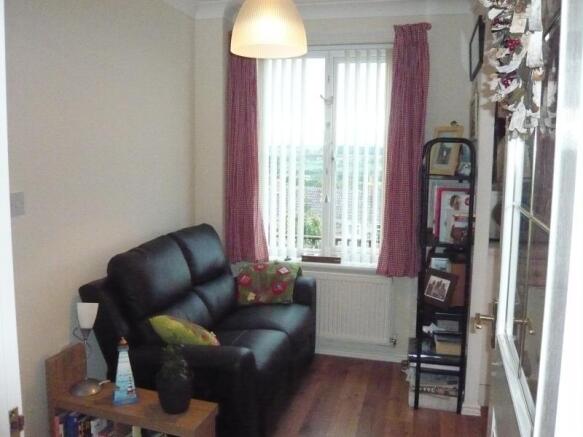 Photo 9
