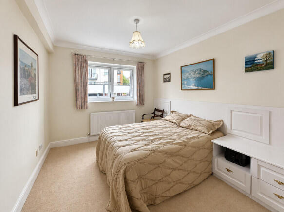 Heathfield House, Westcliff Parade, Westcliff On Sea photo 4