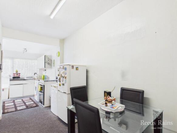 3 bed Terraced for sale Image 6