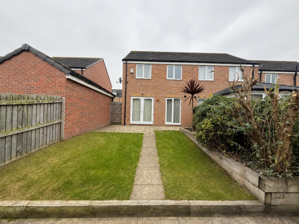 3 bed Semi-Detached for sale Image 4