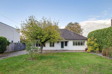 Tarvin Road, Littleton, CH3