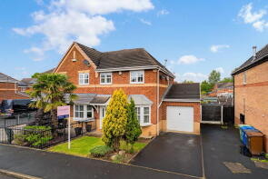 41, Clough House Drive, Leigh WN7 2GD