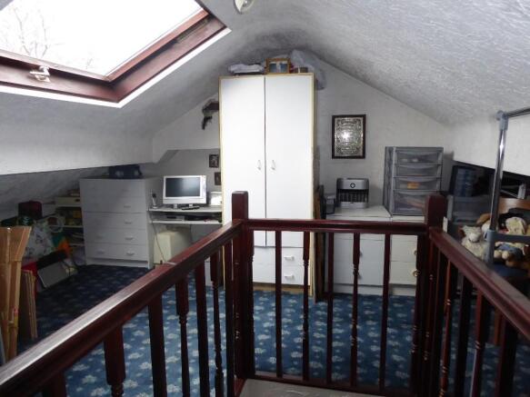 LOFT SPACE