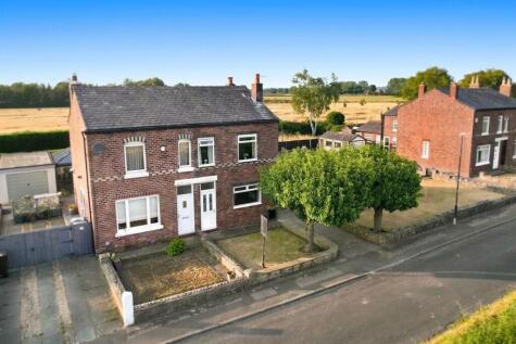 Daisy Lane, Lathom, L40
