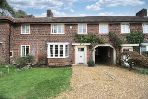 Field Close, Bassett