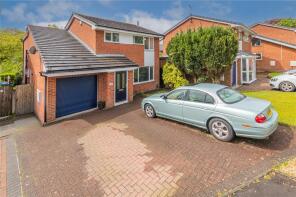 26, Foxglove Court, Rochdale OL12 6XF